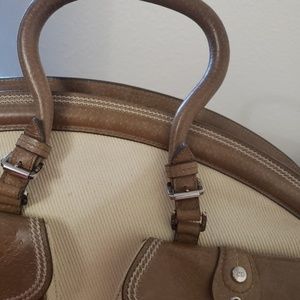 More photos of CD Detective Satchel
